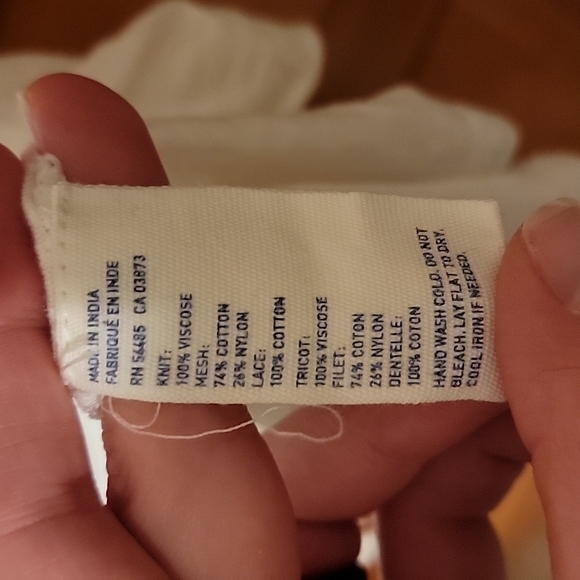 American Eagle White Tank Top - Picture 8 of 8